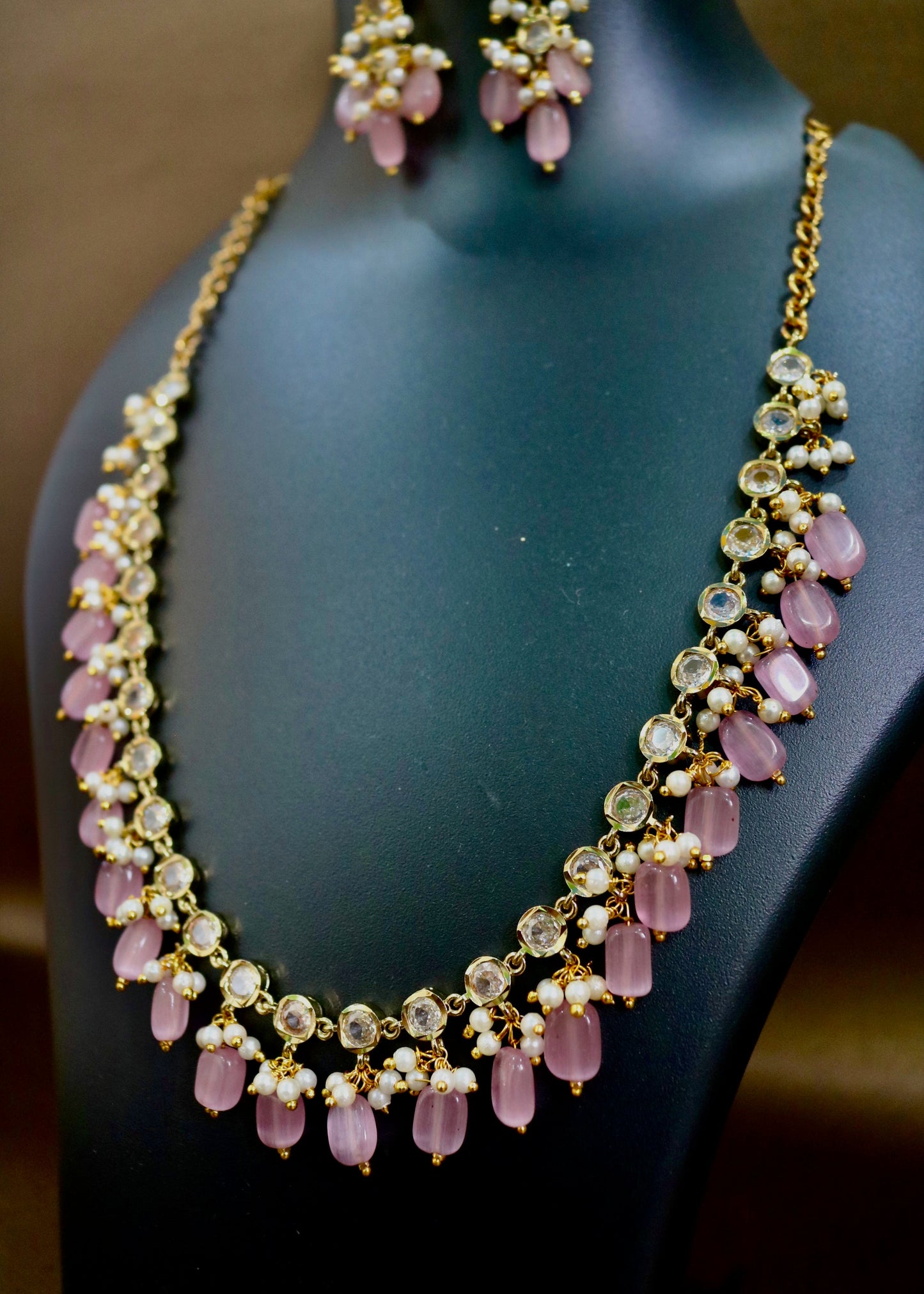 Golden Elegance Necklace Set -pink