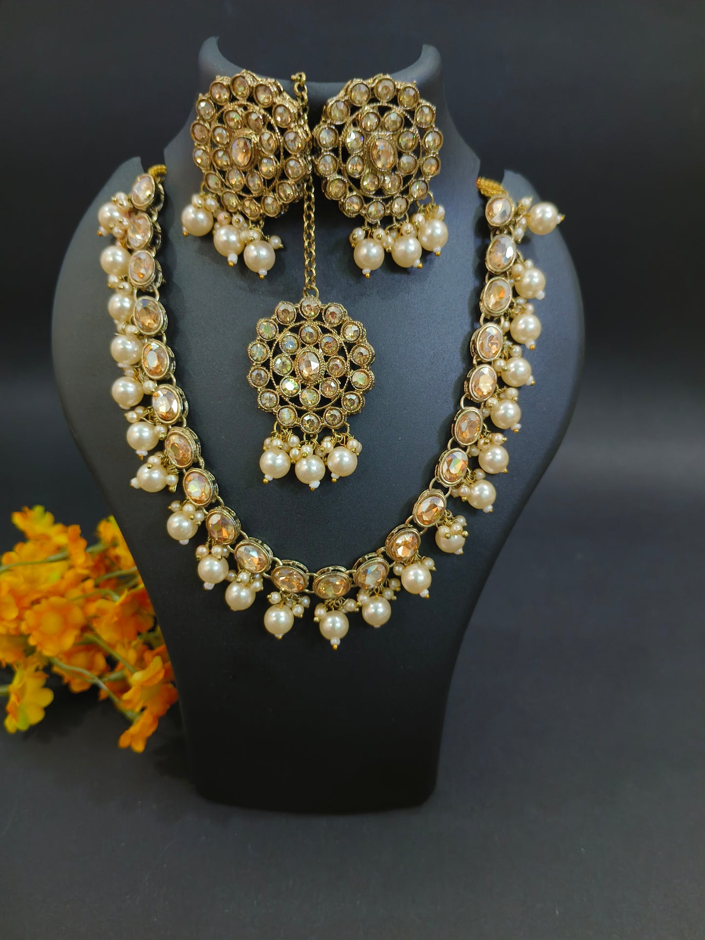 Kundan Pearl Necklace Set with Earrings & Maang Tikka