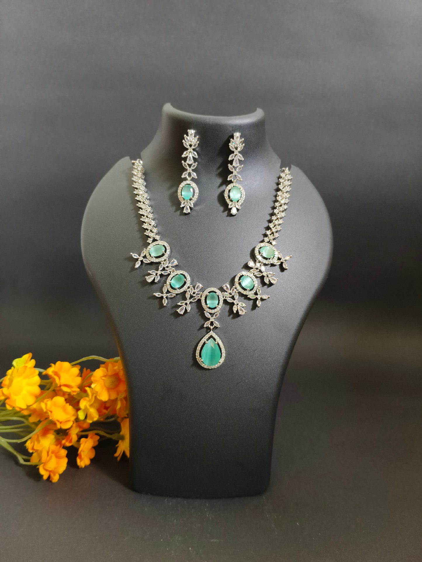 Canisa Peridot Designer American Diamond Necklace Set