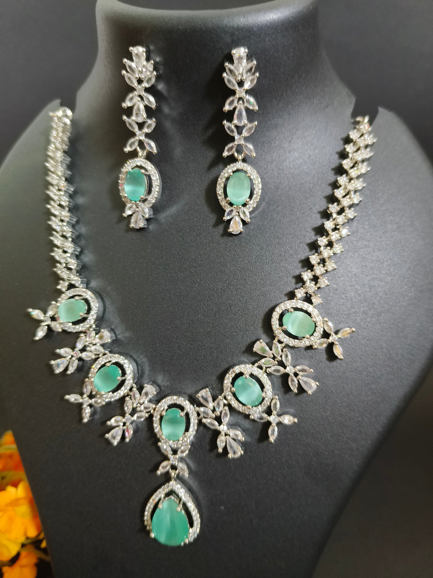 Canisa Peridot Designer American Diamond Necklace Set