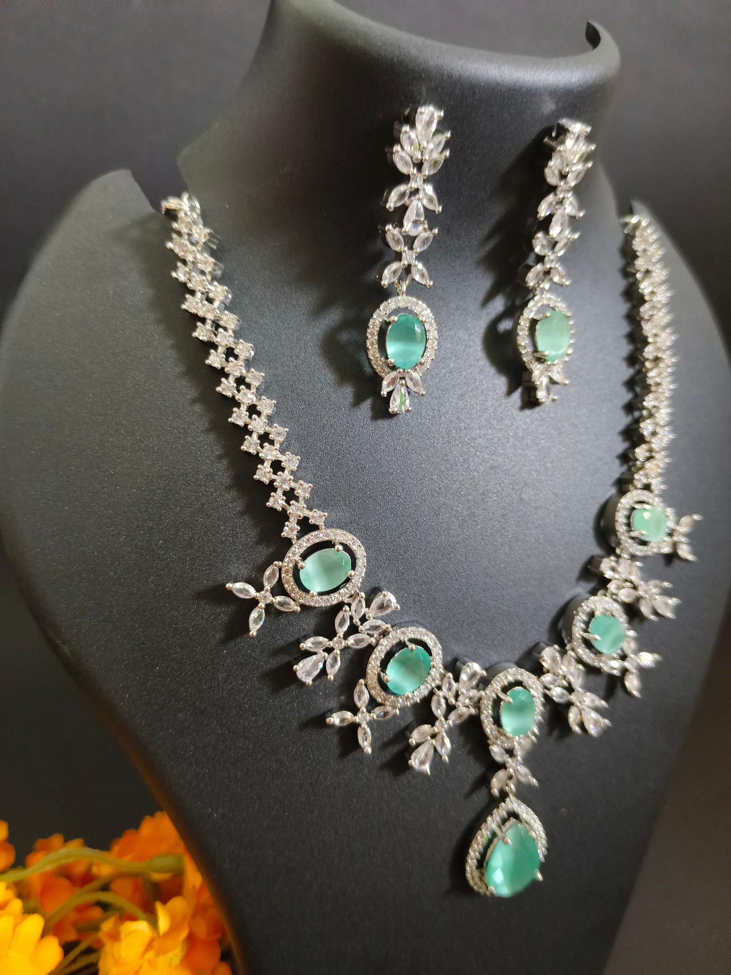 Canisa Peridot Designer American Diamond Necklace Set