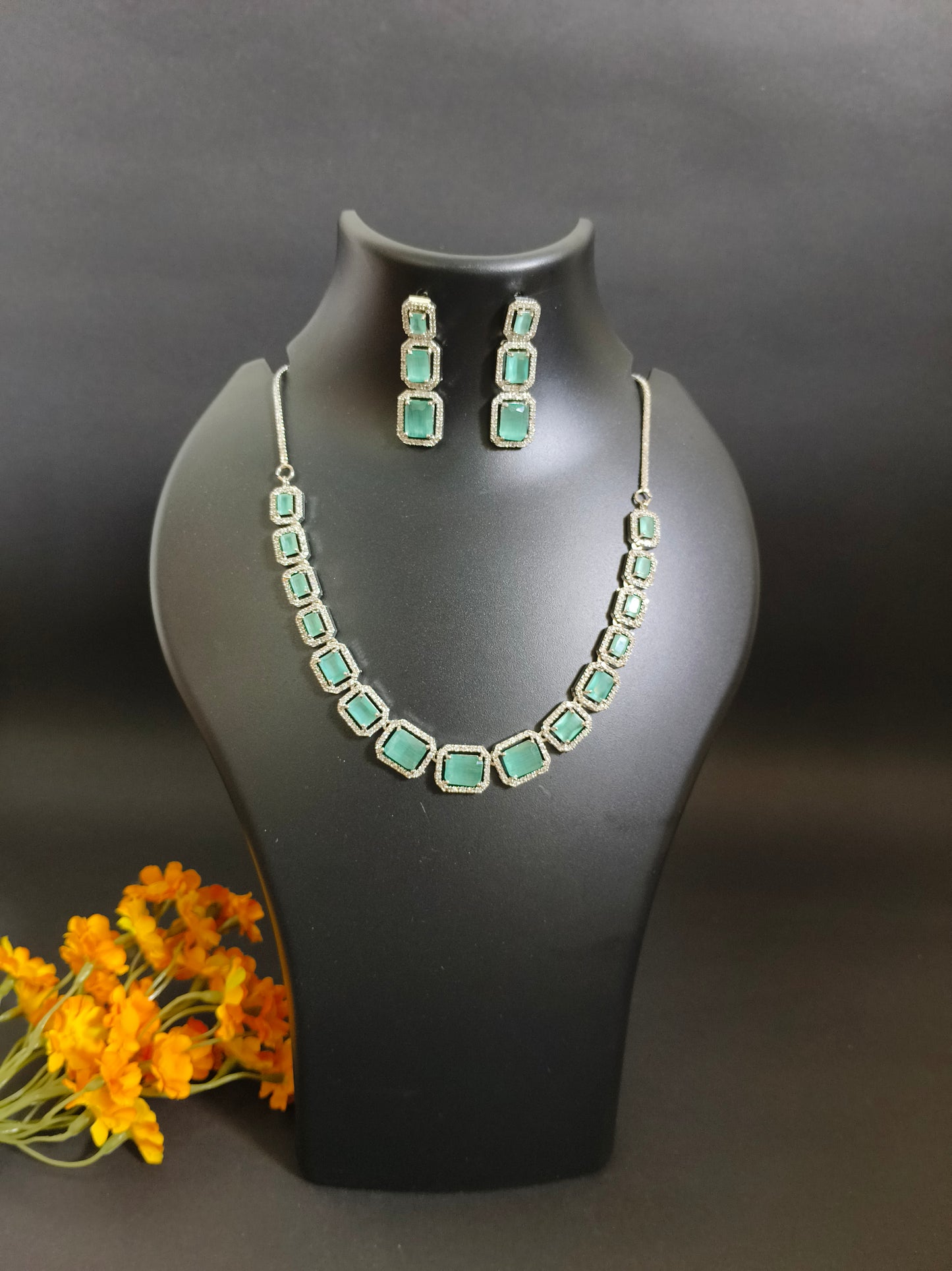 Octo Pastel Green Designer Necklace Set
