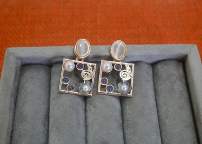 Sparkly Squares Earrings