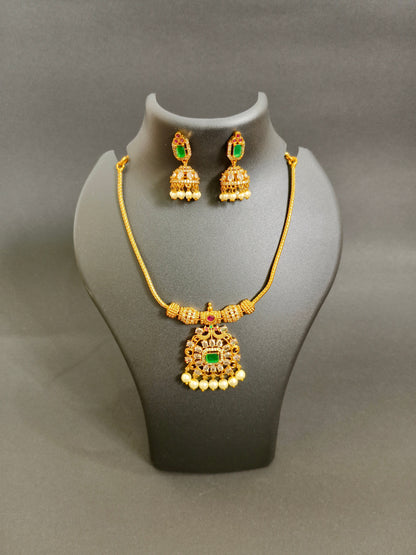 Golden Aura Necklace Set