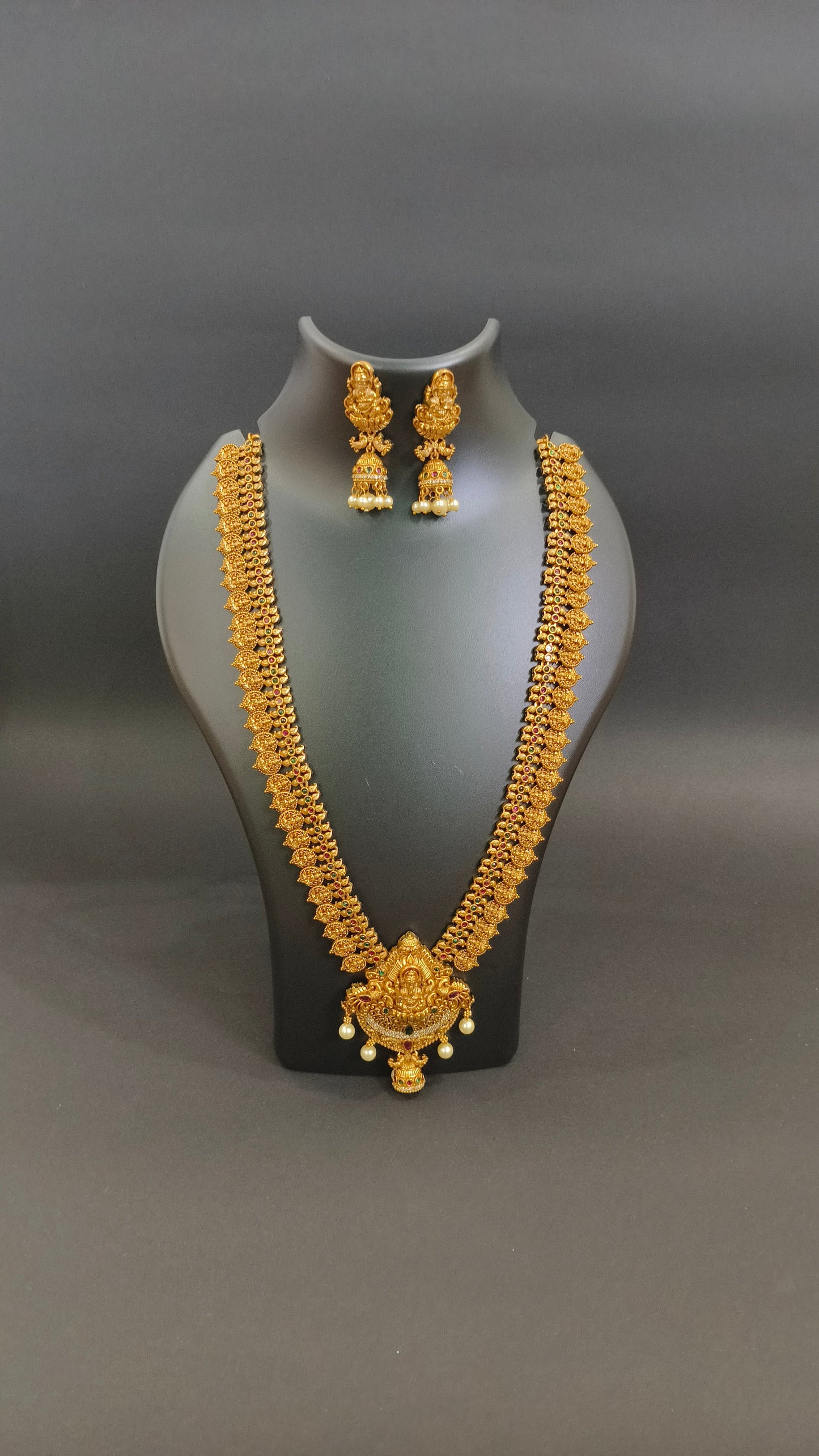 Antique Elegance with Modern Charm Long Necklace Set