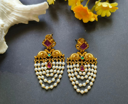 PearlPerfection Hanging Earrings